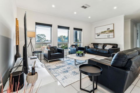 Enfield Executive - Northern Rivers Accommodation 3