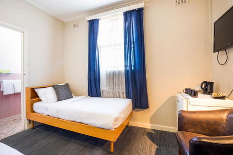 Esplanade Hotel Adelaide - Northern Rivers Accommodation 3