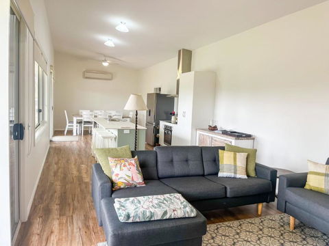 Eucalyptus House - Northern Rivers Accommodation 2