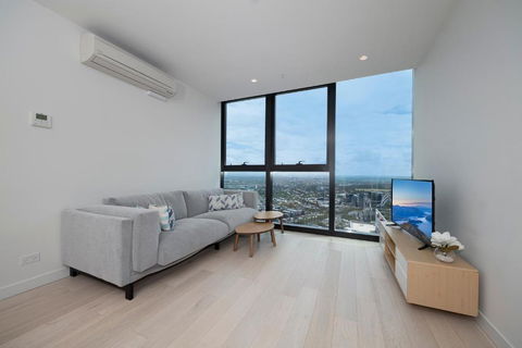 EQ Tower Modern Apartments Melbourne Central CBD - Northern Rivers Accommodation 3