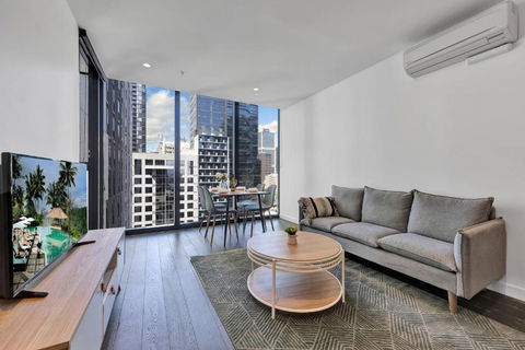 EQ Tower Modern Apartments Melbourne Central CBD - Northern Rivers Accommodation 1