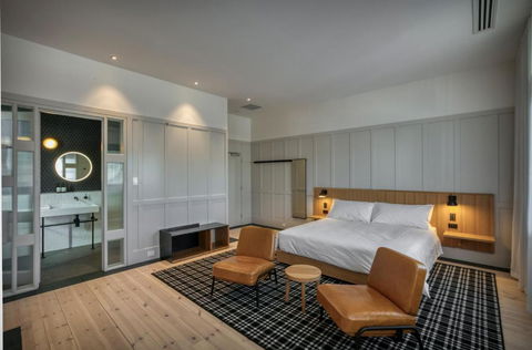 Farmers Home Hotel - Northern Rivers Accommodation 2