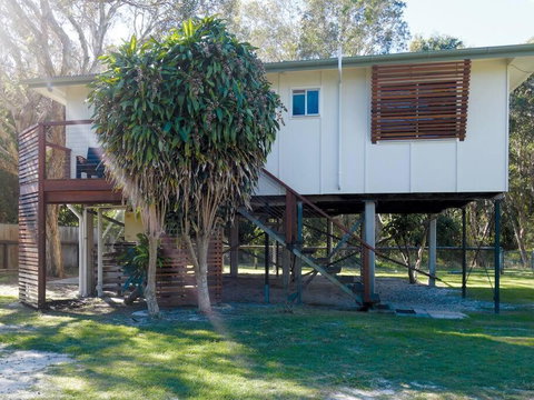 FLINDERS BEACHHOUSE - Northern Rivers Accommodation 0
