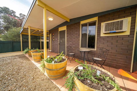 Flinders Ranges Bed And Breakfast - Northern Rivers Accommodation 0
