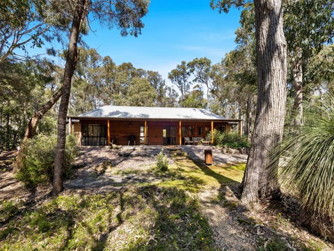 Forest Rise Chalets And Lodge - Northern Rivers Accommodation 1