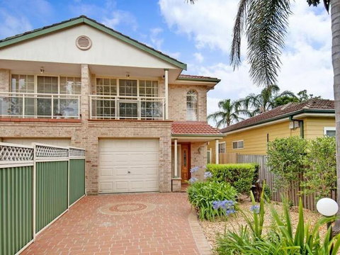 FRENCH HOUSE - Northern Rivers Accommodation 0