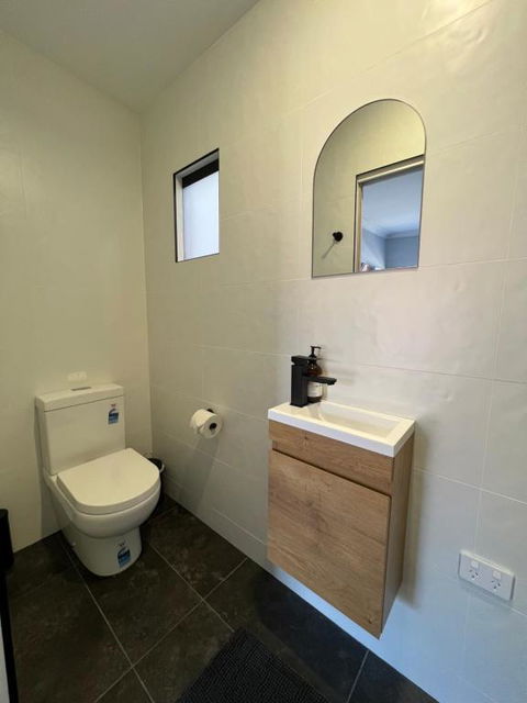 Gold Reef Adelong - Northern Rivers Accommodation 0