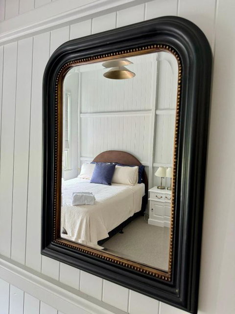 Grand Old Crow Hotel - Northern Rivers Accommodation 2