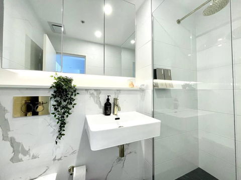 GREEN Skyline View2BR Close To Easter Show - Northern Rivers Accommodation 1