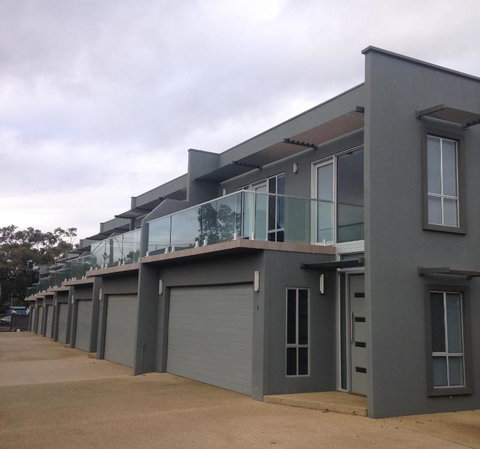 Griffith Prestige Apartments - Northern Rivers Accommodation 3
