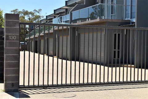 Griffith Prestige Apartments - Northern Rivers Accommodation 4