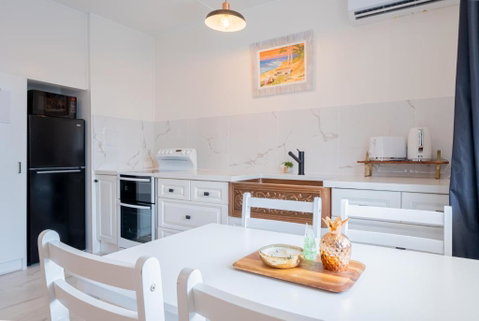 Hamptons Hideaway - Northern Rivers Accommodation 1