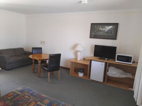 Hawker Outback Motel - Northern Rivers Accommodation 3