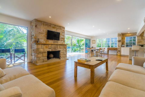 Hidden Beauty - Waterfront - Northern Rivers Accommodation 2
