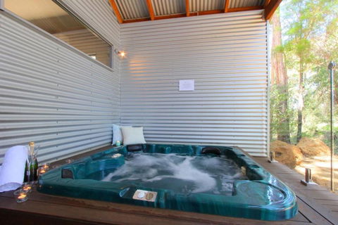 Hidden Valley Eco Spa Lodges & Day Spa - Northern Rivers Accommodation 1
