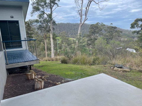 Hill Top Retreat - Northern Rivers Accommodation 3