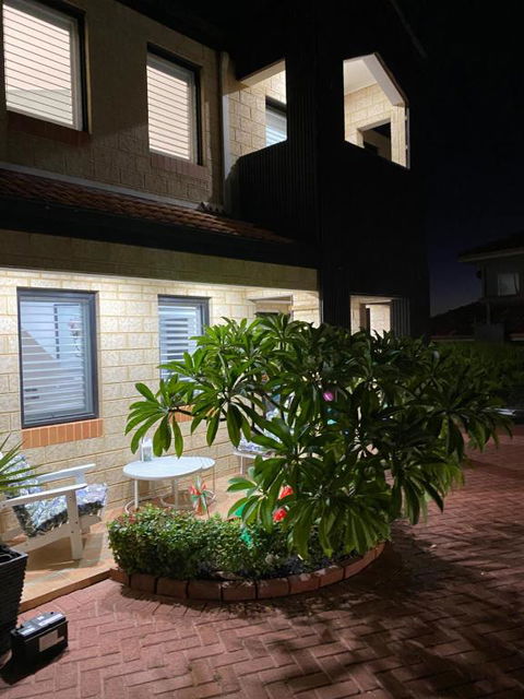 Hillarys Sea-View Panoramic Living - Northern Rivers Accommodation 2