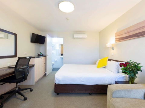 Ibis Styles Canberra Tall Trees - Northern Rivers Accommodation 0