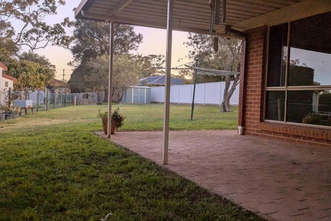 Home In Morisset Park - Northern Rivers Accommodation 2