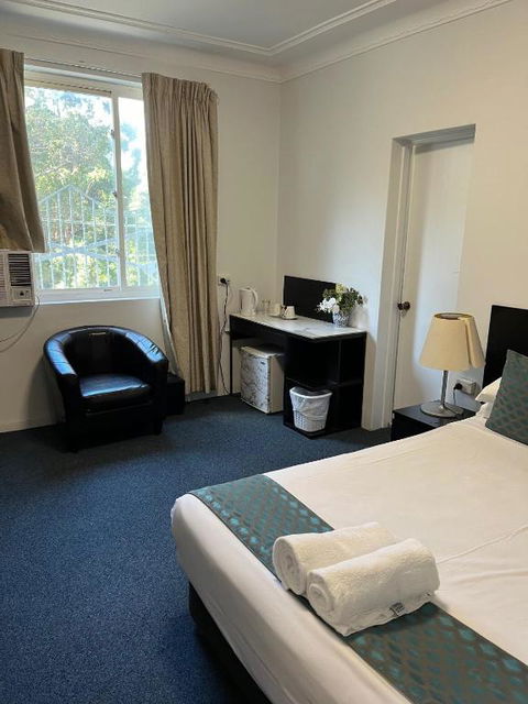Hotel St Leonards - Northern Rivers Accommodation 2