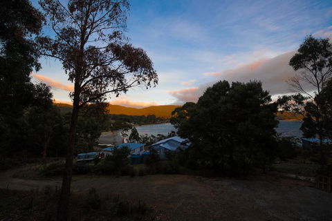 Adventure Bay Beach House - Northern Rivers Accommodation 2