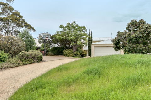 Aegina - Northern Rivers Accommodation 3