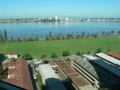 Affordable & Comfortable Apartment On Langley Park - Northern Rivers Accommodation 2