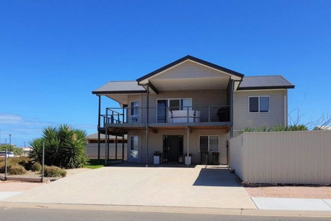 Agape Holiday Home - Northern Rivers Accommodation 0