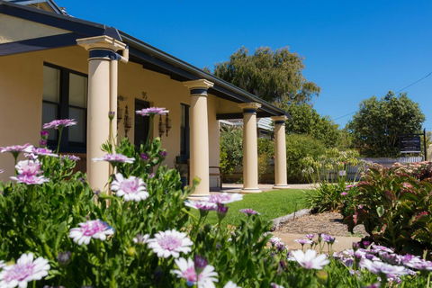 Agnes Cottage Bed & Breakfast - Northern Rivers Accommodation 0