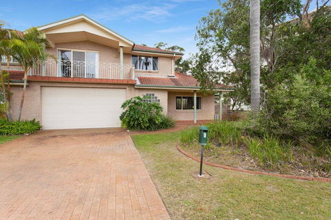 Ajax Avenue, 6 - Northern Rivers Accommodation 2