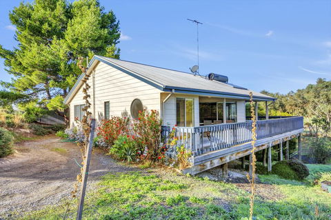 All Decked Out - Northern Rivers Accommodation 1