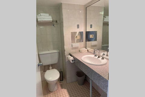 All In 500 Aud Weekly Beachfront The STRAND Studio Apartment - Northern Rivers Accommodation 2