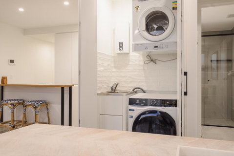 Allure Mooloolaba - Northern Rivers Accommodation 1