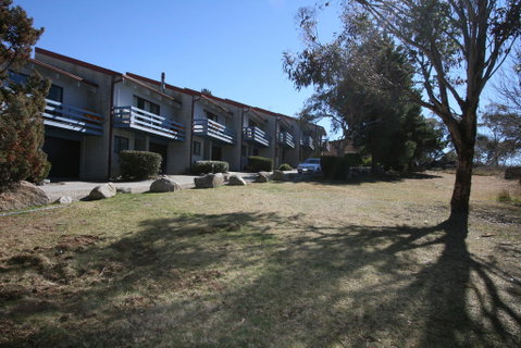Alpha Centauri Townhouses - Northern Rivers Accommodation 0