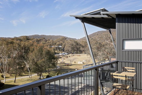 Alpine Lake Retreat - Northern Rivers Accommodation 0
