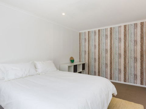 Amalfi Beach House - Northern Rivers Accommodation 1