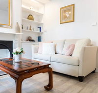 Amazing Waterview Terrace at The Rocks Sydney CBD - Northern Rivers Accommodation