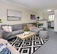 Anchored at South West Rocks - Northern Rivers Accommodation