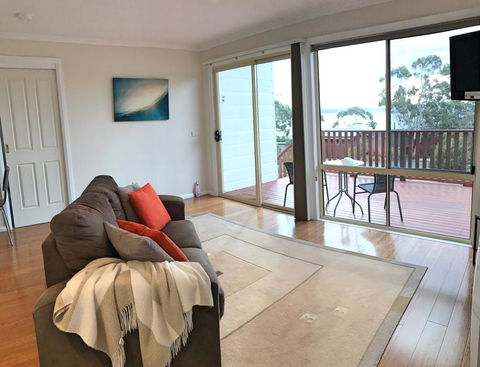 Angasi Apartment On Highcrest - Northern Rivers Accommodation 3