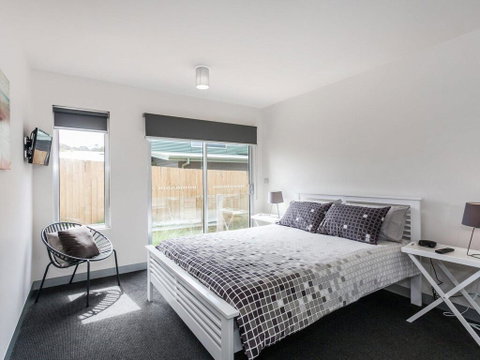 ANGLE BY THE SEA - Anglesea - Northern Rivers Accommodation 3