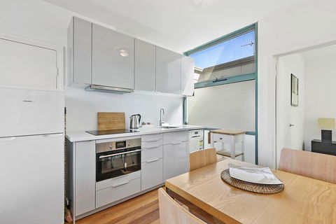 Anglesea River Apartments - Spa Apartment 40 - Northern Rivers Accommodation 2