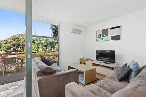 Anglesea River Apartments - Spa Apartment 40 - Northern Rivers Accommodation 1