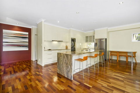 ANGOURIE HOUSE - SALT VILLAGE - Northern Rivers Accommodation 2