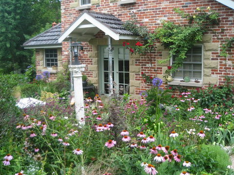 Annie's Cottage - Northern Rivers Accommodation 1