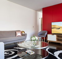Apartment with Balcony and Parking near Racecourse - Northern Rivers Accommodation