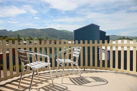 Apollo Bay Backpackers Lodge - Northern Rivers Accommodation 0