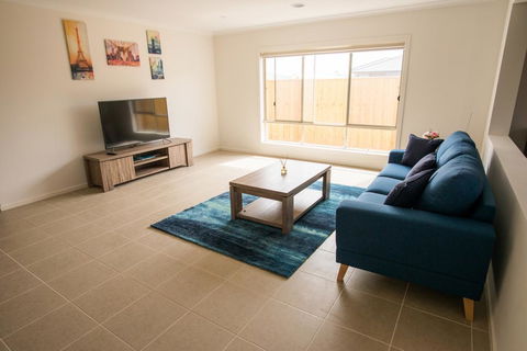 Apple House Point Cook - Northern Rivers Accommodation 2