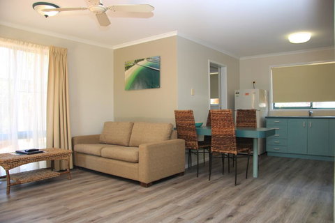 Aqua Villa Holiday Apartments - Northern Rivers Accommodation 1