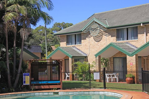 Aqua Villa Holiday Apartments - Northern Rivers Accommodation 0