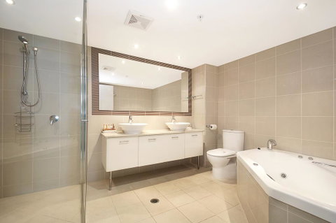 Aqua Vista Resort - Northern Rivers Accommodation 1